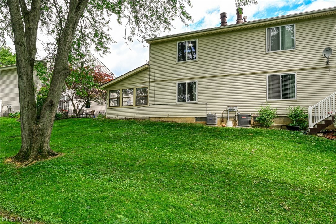 2292 Echo Valley Drive Property Photo 5