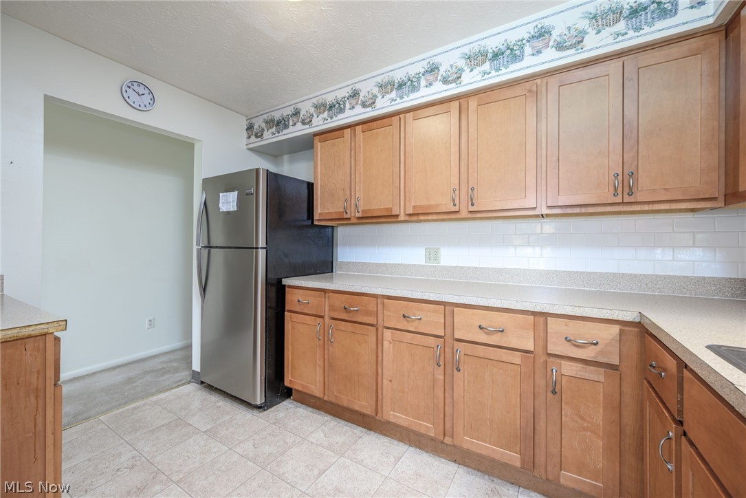 2292 Echo Valley Drive Property Photo 12