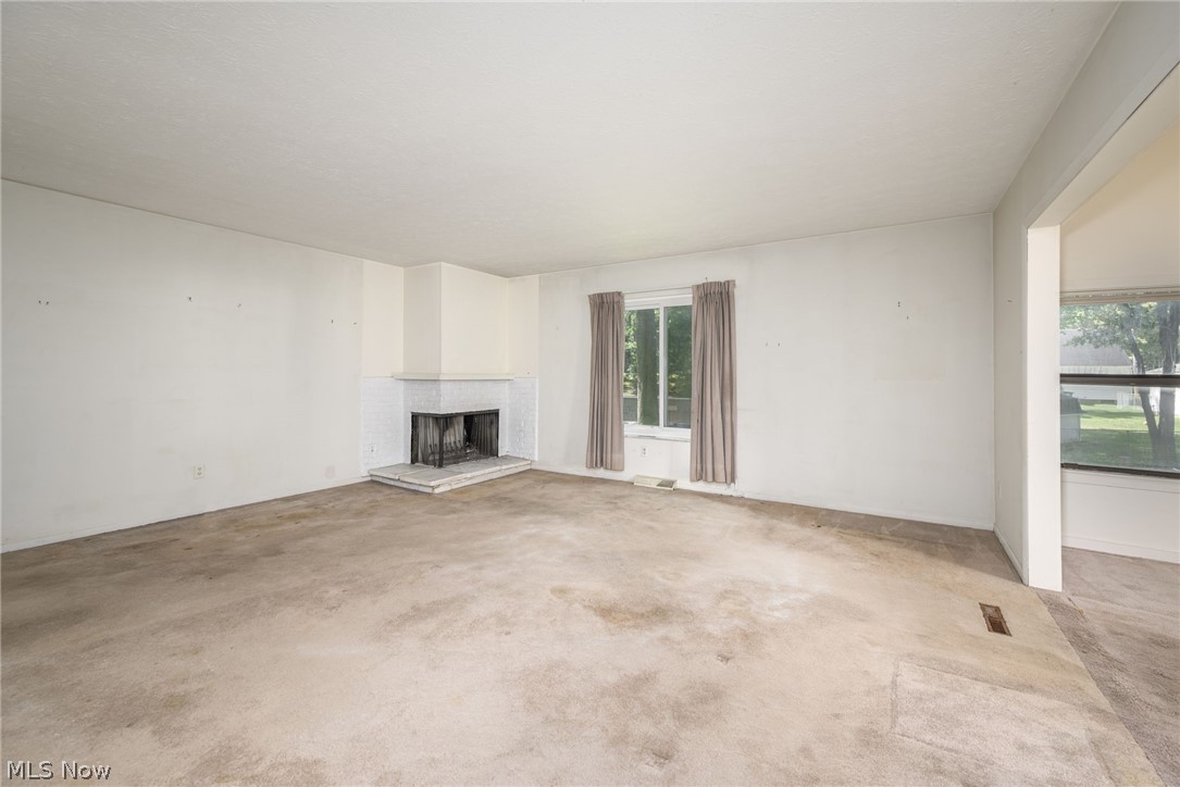 2292 Echo Valley Drive Property Photo 16