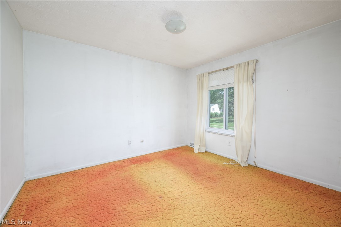 2292 Echo Valley Drive Property Photo 19