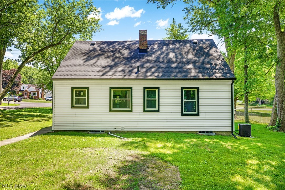 1371 Krumroy Road Property Photo 31