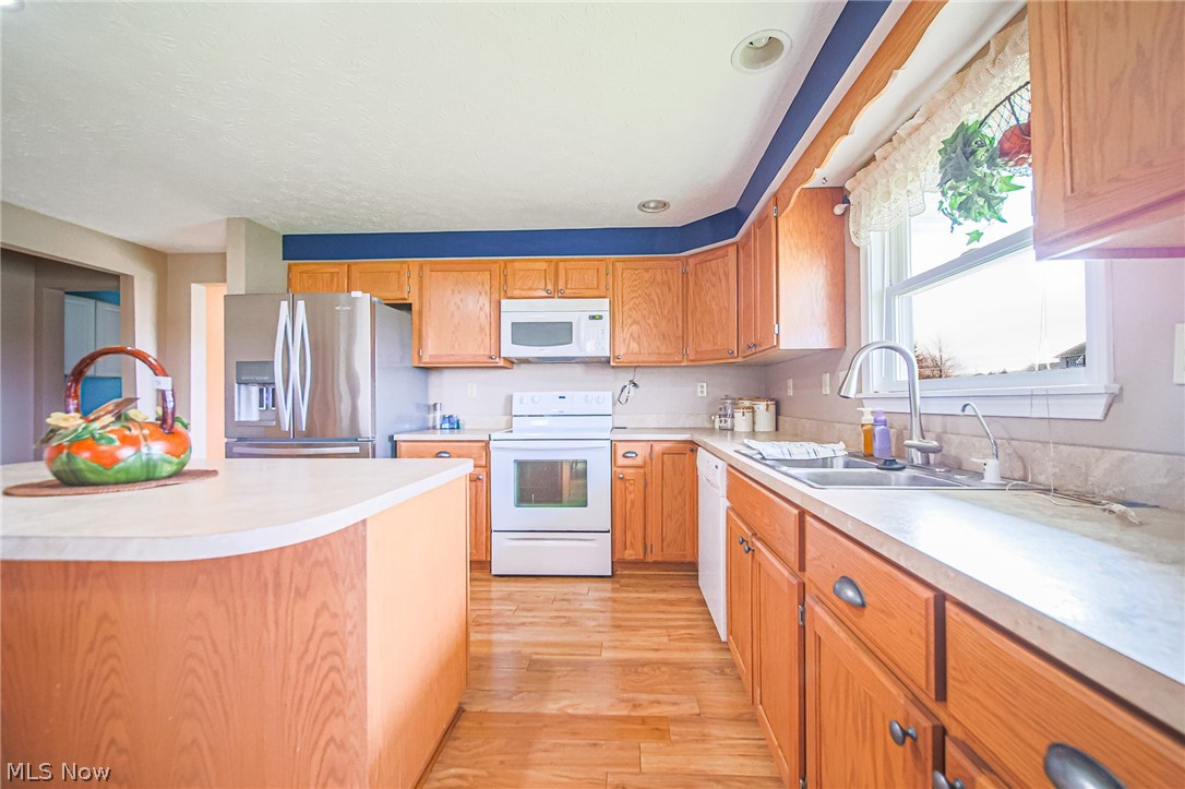 52 S Kansas Road Property Photo 4