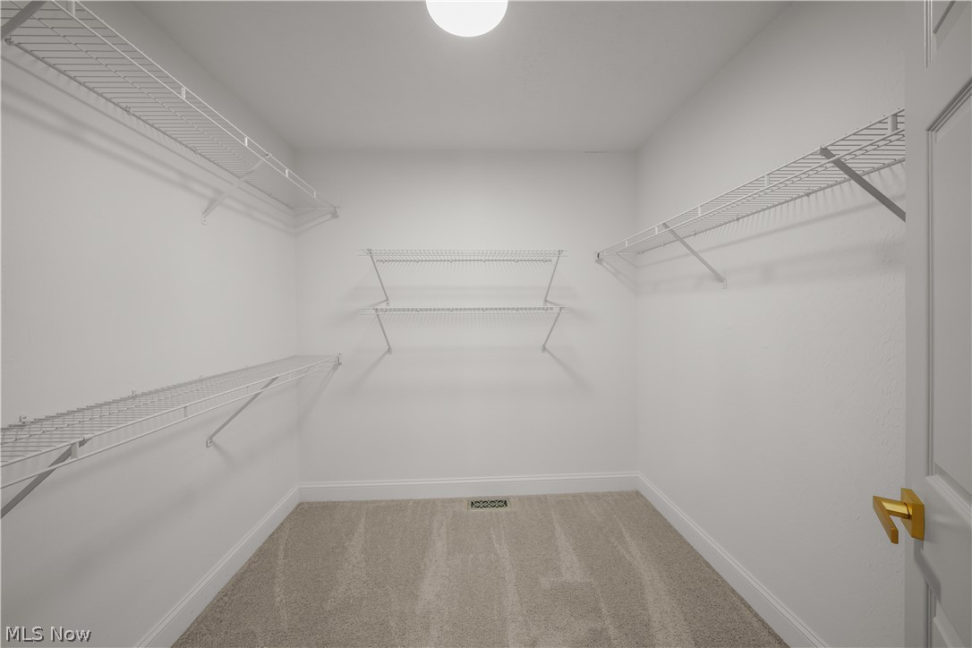 775-6 Hampton Circle Property Photo 18