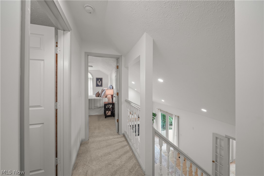 775-6 Hampton Circle Property Photo 22