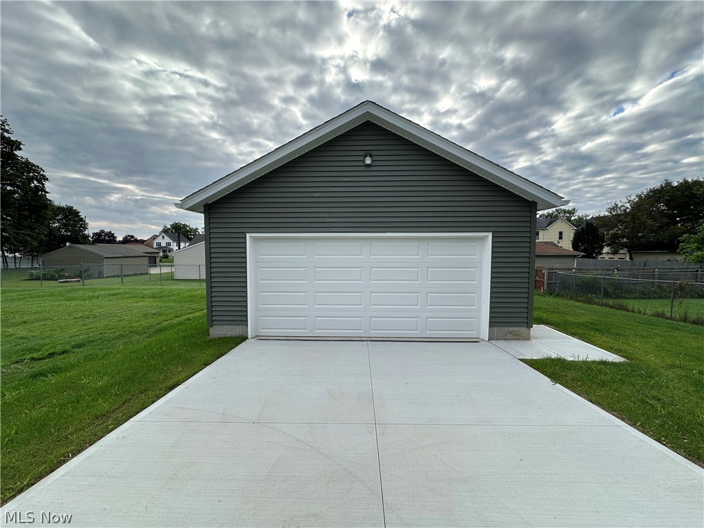 434 8th Street Property Photo 4