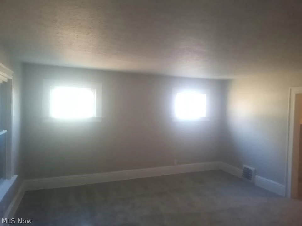 547 Van Everett Avenue Property Photo 4