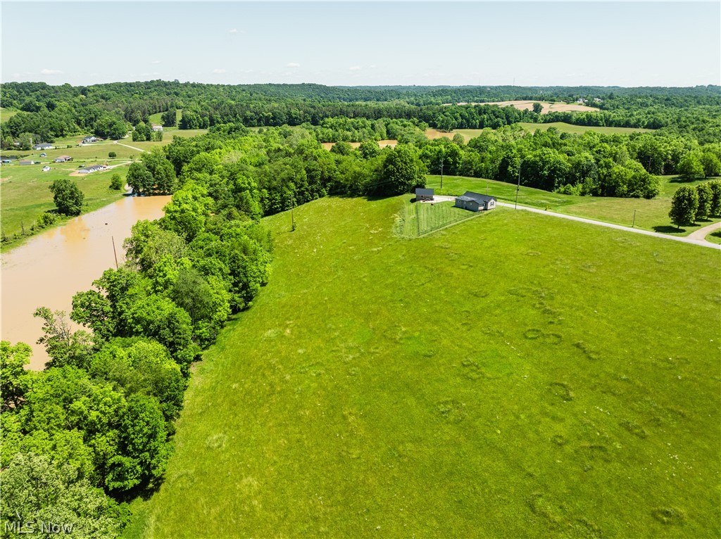 64575 Pigeon Gap Road Property Photo 4