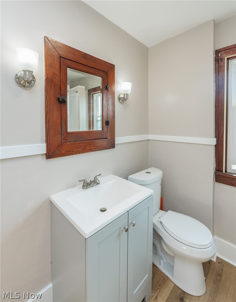 2233 E 33rd Street Property Photo 6