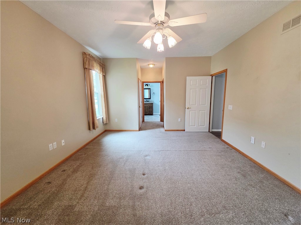1901 Pembrooke Lane Property Photo 27