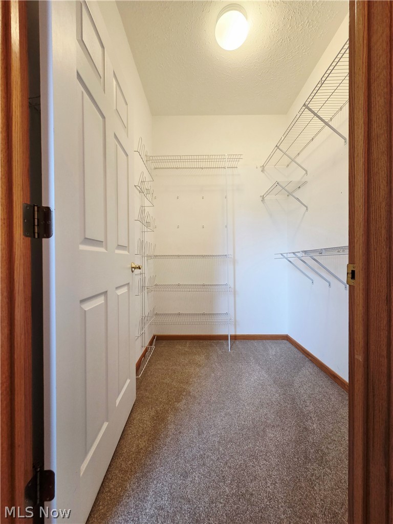 1901 Pembrooke Lane Property Photo 31