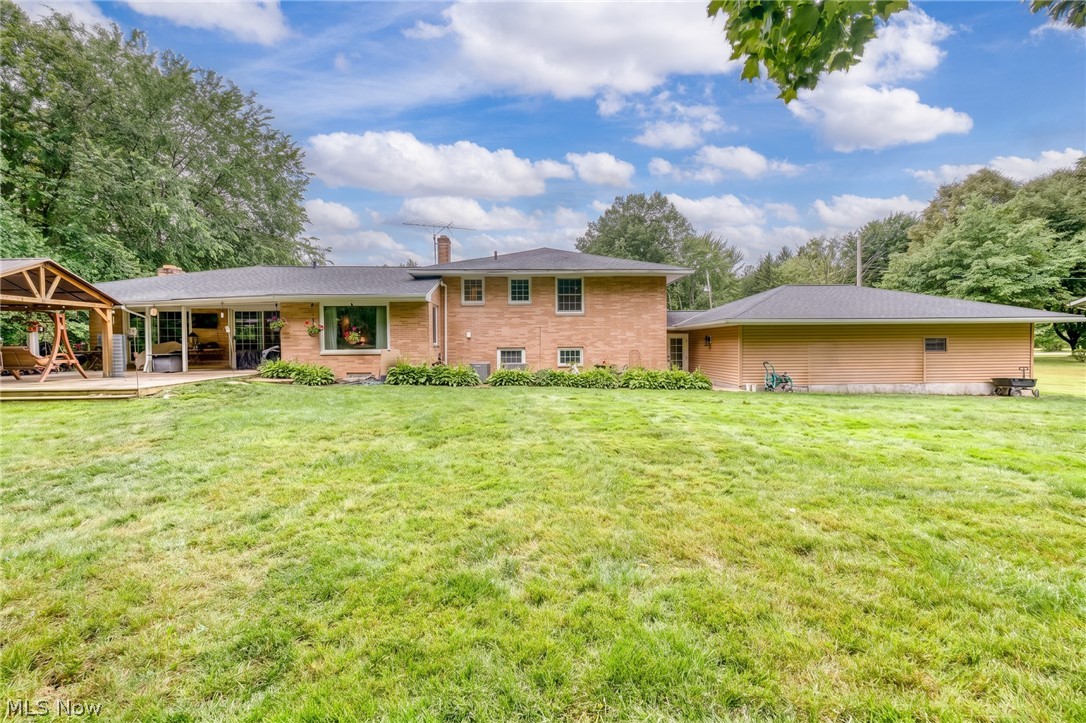 3819 Brainard Road Property Photo 11