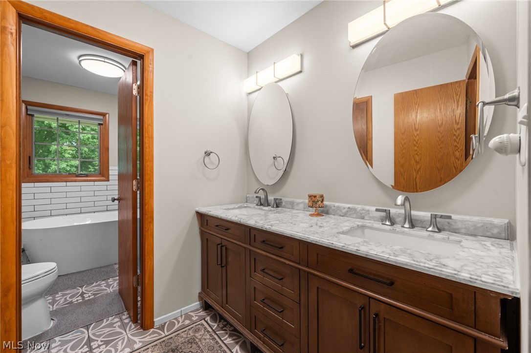 3819 Brainard Road Property Photo 32
