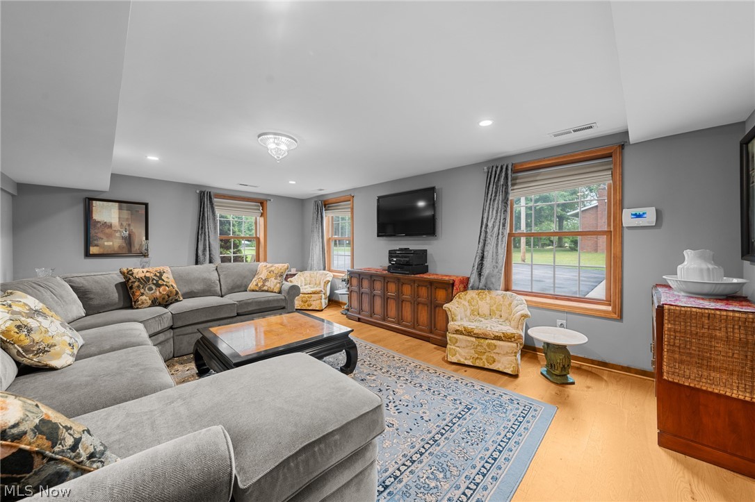 3819 Brainard Road Property Photo 46