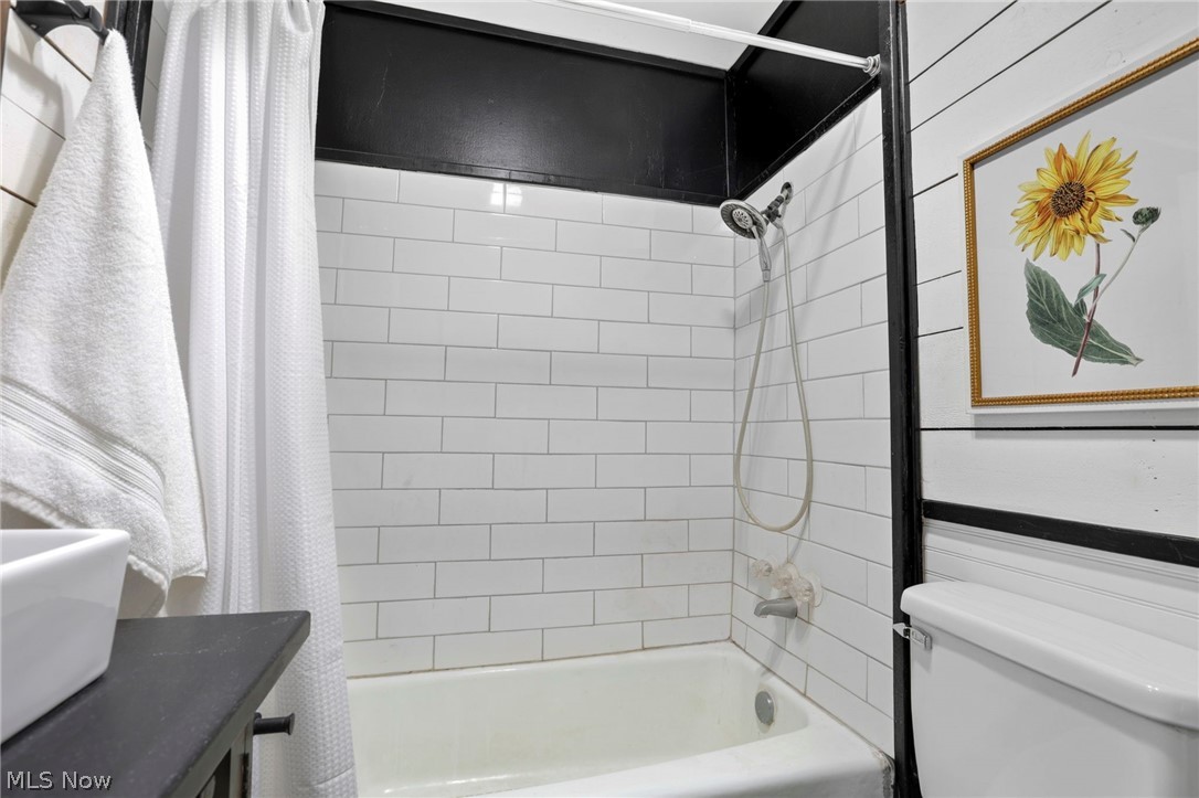 86 Van Sant Street Property Photo 10