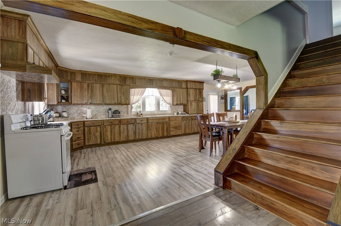 6841 Us 322 Property Photo 10
