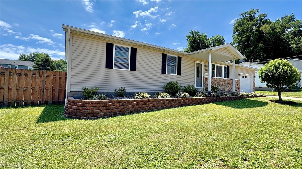 613 Mckenna Drive Property Photo 1