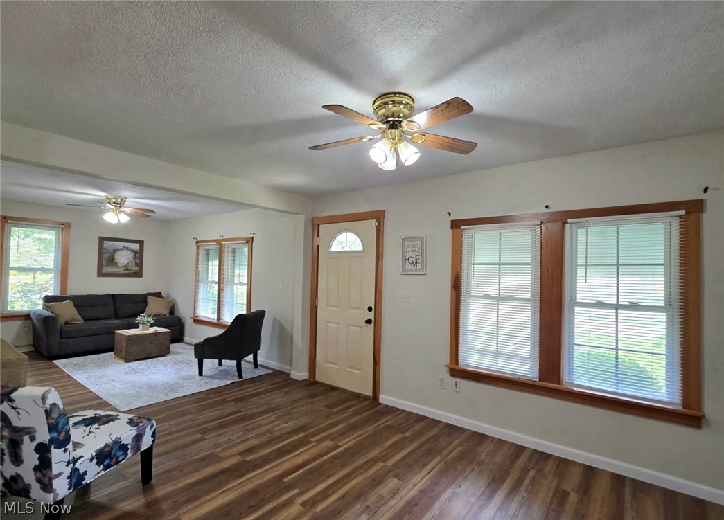 2335 W River Road Property Photo 9