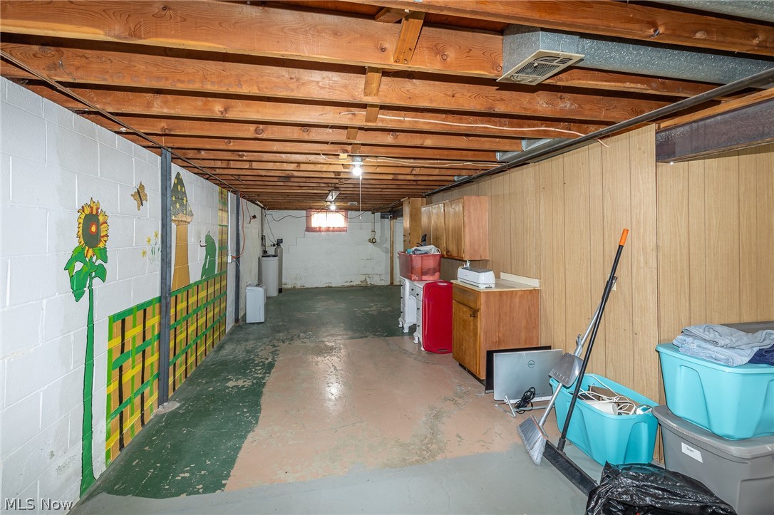 315 West Street Property Photo 24