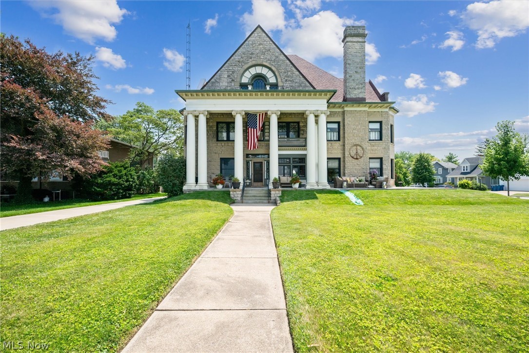 504 E Perry Street Property Photo 2