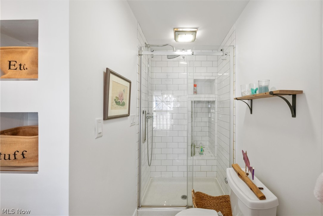 504 E Perry Street Property Photo 29