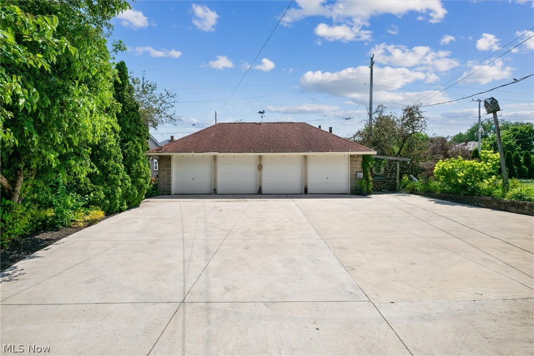504 E Perry Street Property Photo 45