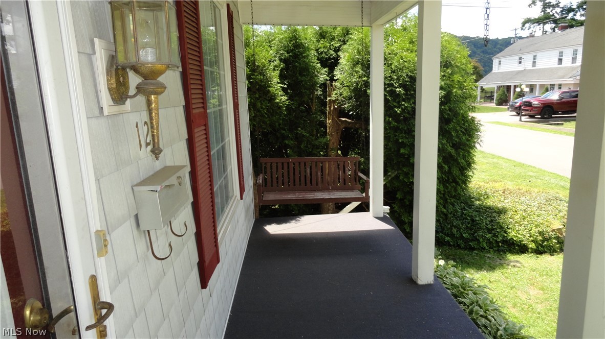 128 Columbia Property Photo 3