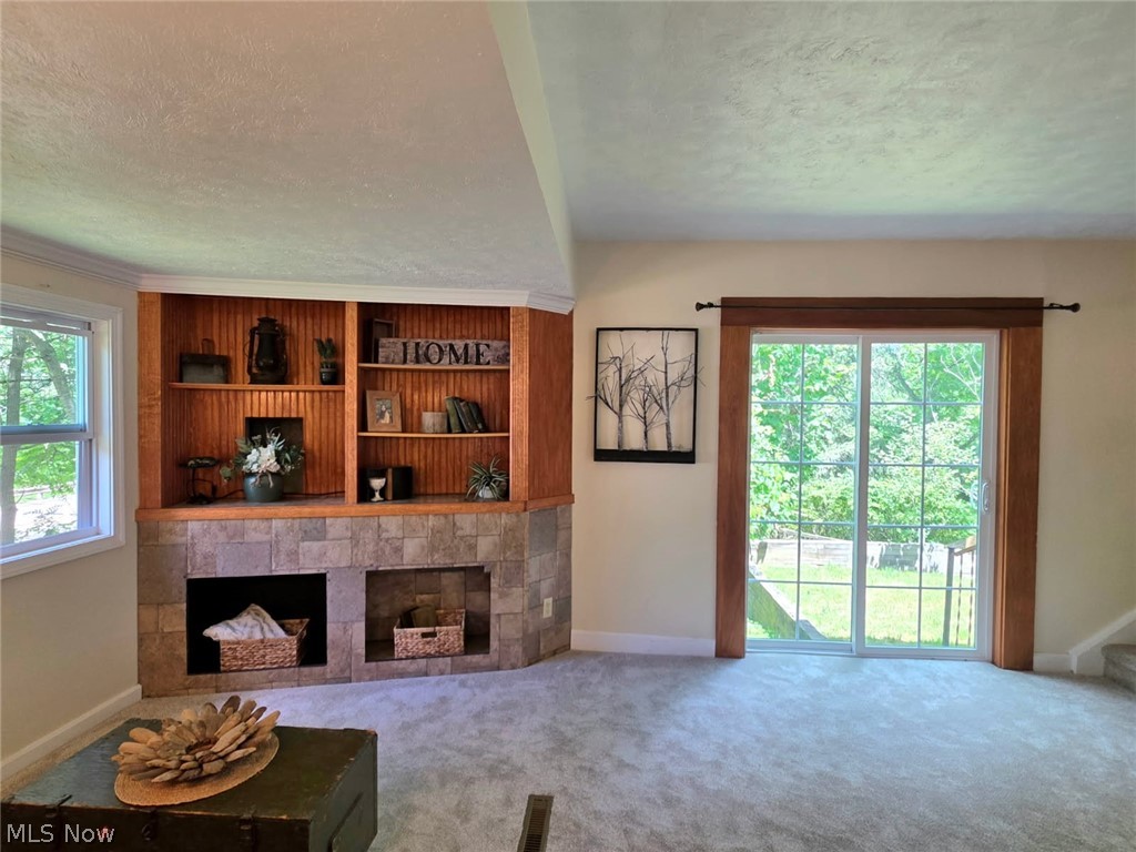 398 N Chillicothe Road Property Photo 11