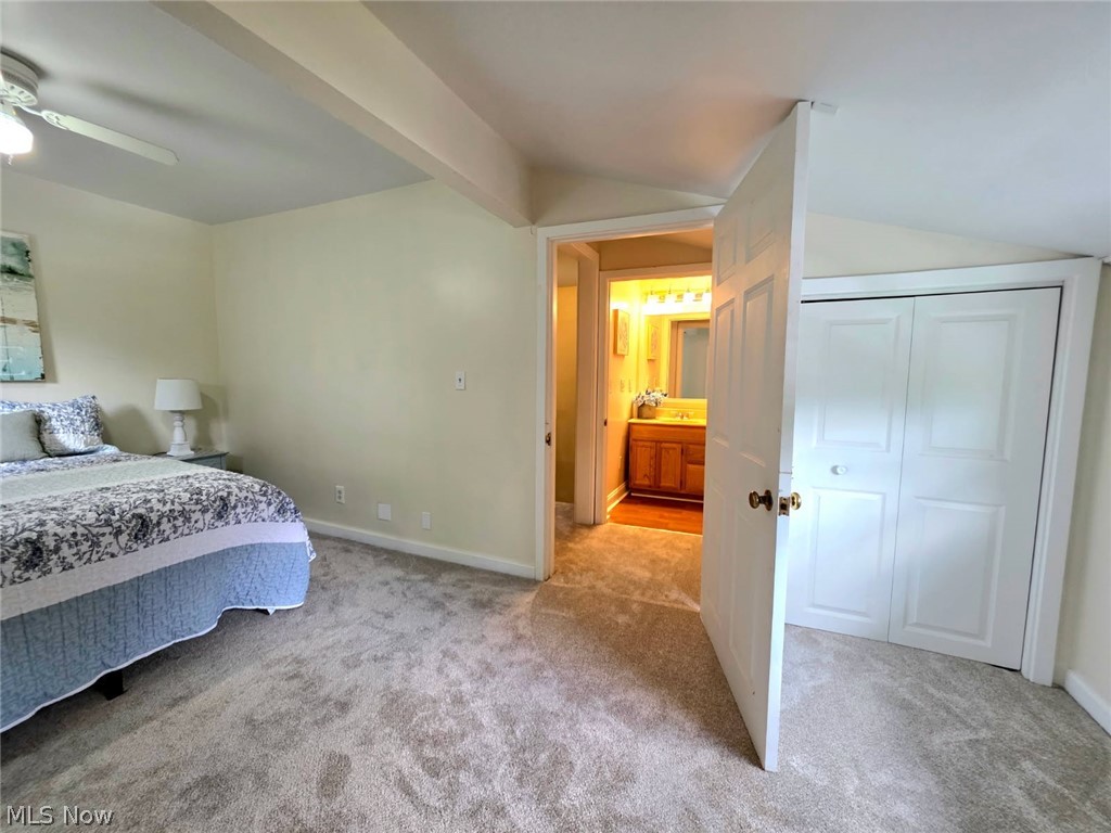 398 N Chillicothe Road Property Photo 32