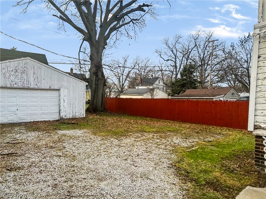 1382 E 188th Street Property Photo 35