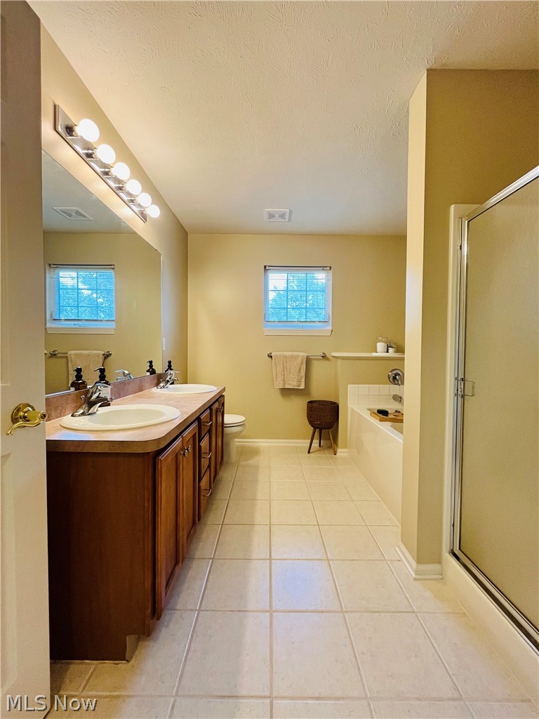 1205 E Mallard Drive Property Photo 28