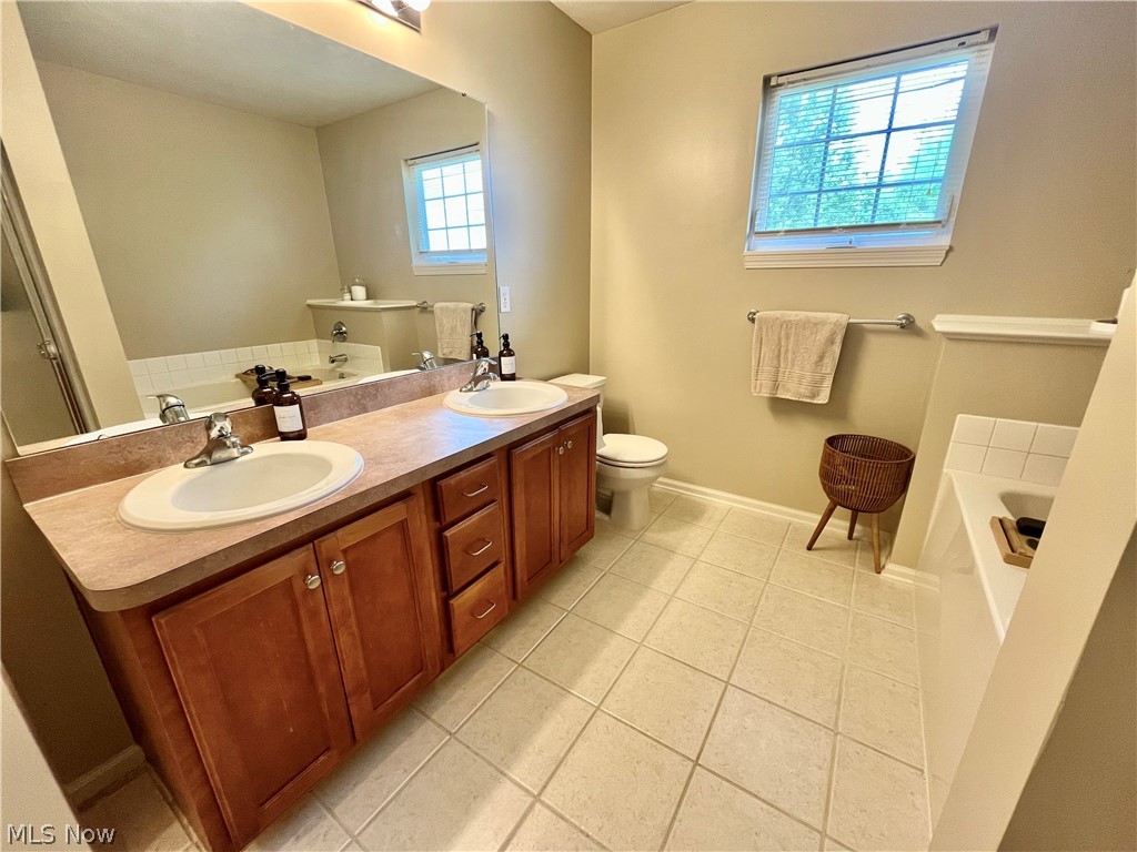 1205 E Mallard Drive Property Photo 29