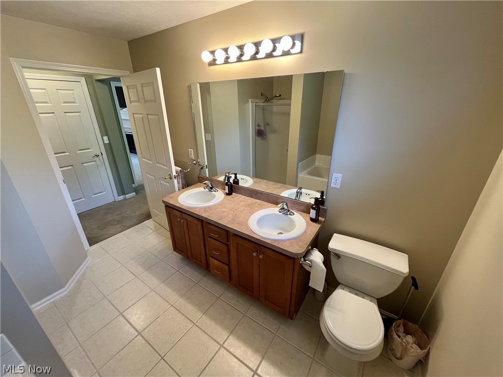 1205 E Mallard Drive Property Photo 30