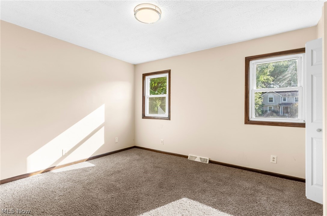 511 Stoneybrook Lane Property Photo 22