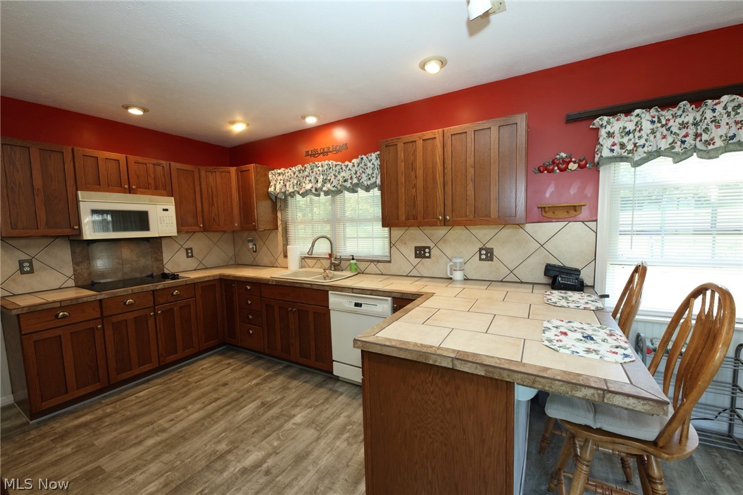 50 Hillcrest Manor Drive Property Photo 9