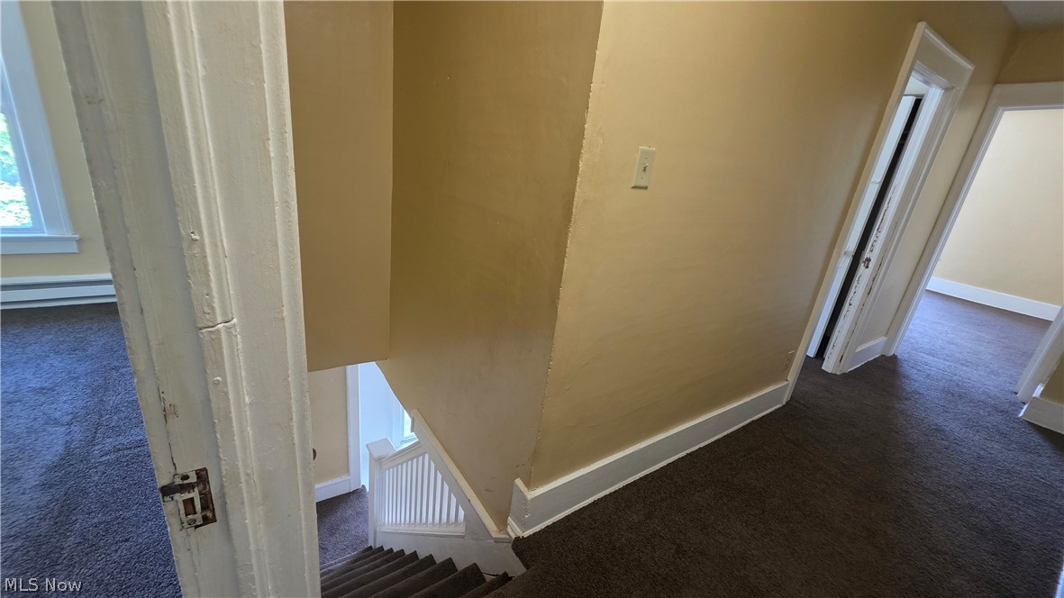 846 Hunter Street Property Photo 9