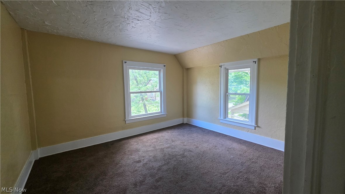 846 Hunter Street Property Photo 21