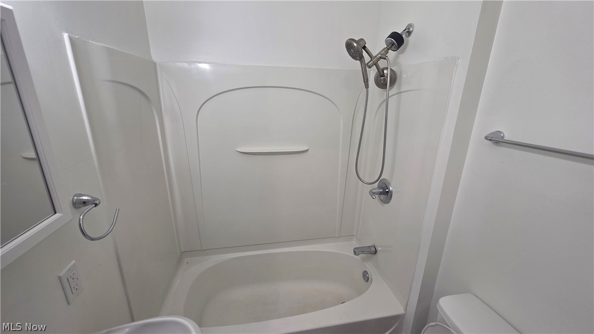 846 Hunter Street Property Photo 37