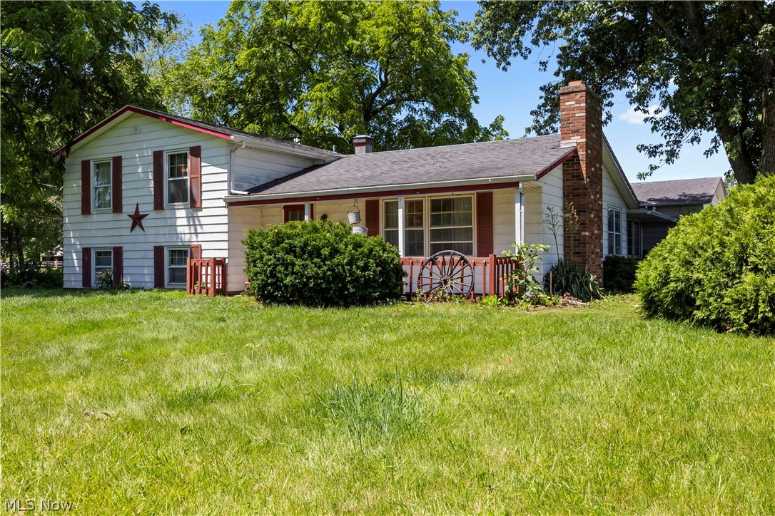 8134 Oberlin Road Property Photo 2
