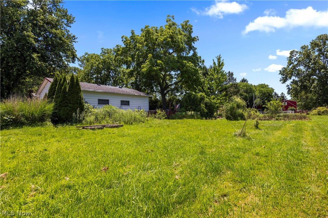 8134 Oberlin Road Property Photo 6