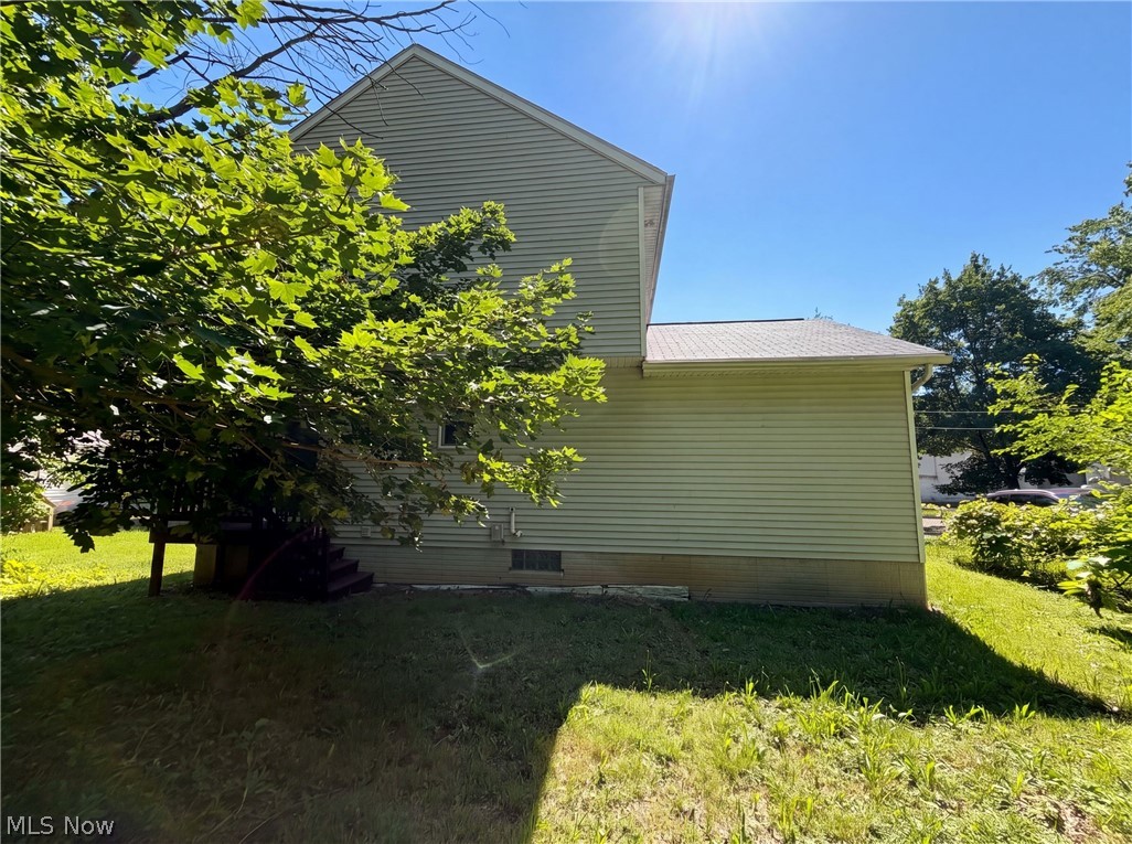 1004 Bellows Street Property Photo 5
