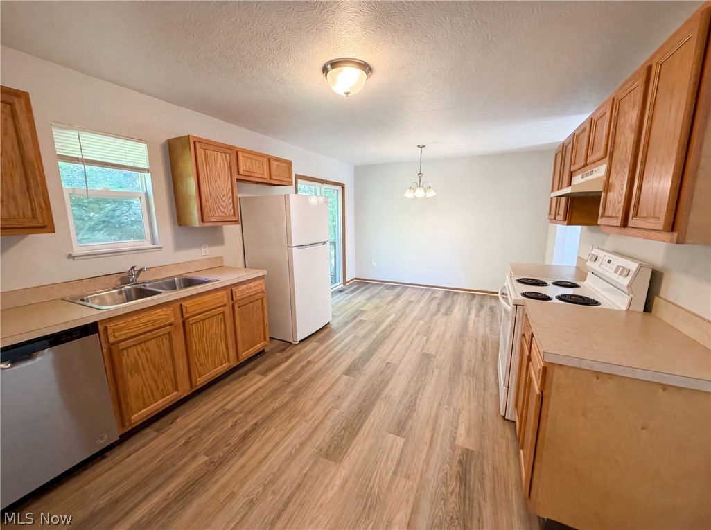 1004 Bellows Street Property Photo 14