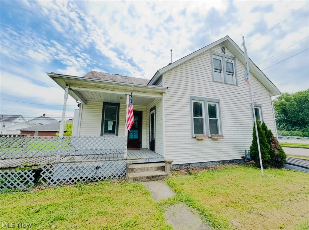 323 5th Street Property Photo 1