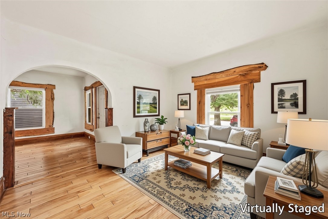 6914 Wakefield Avenue Property Photo 3