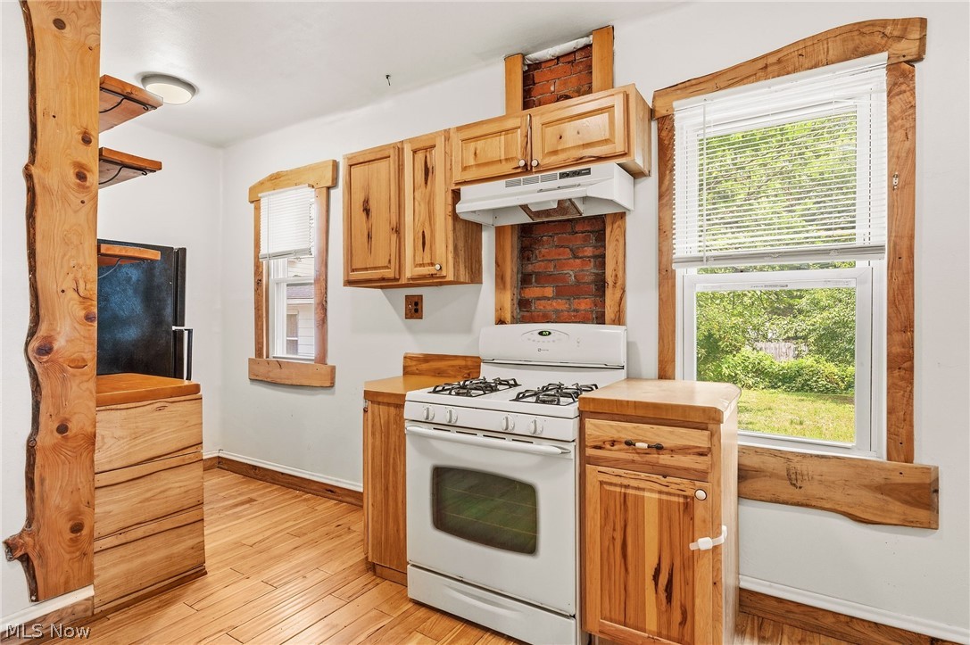 6914 Wakefield Avenue Property Photo 7