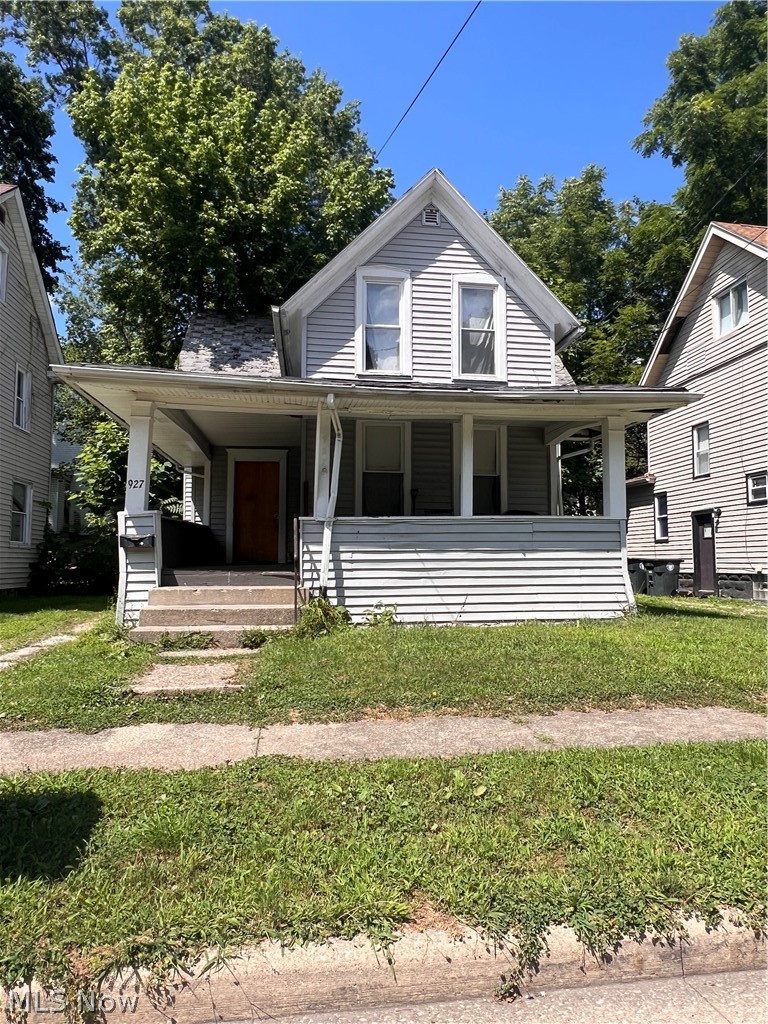 927 Bloomfield Avenue