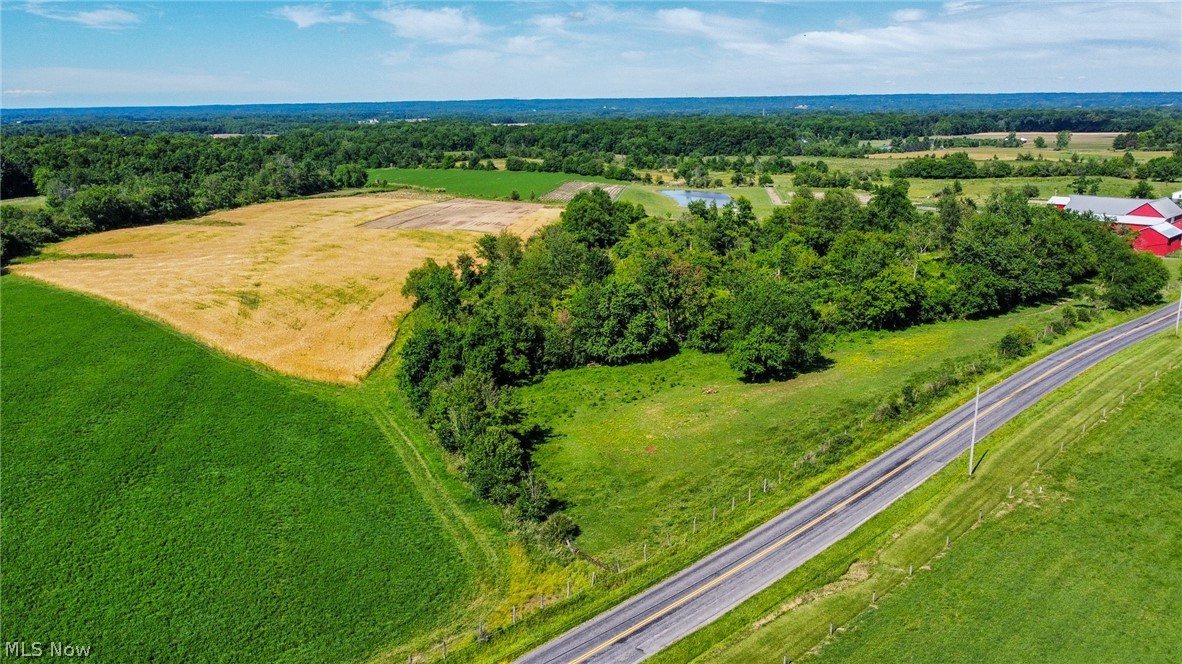 Holshoe Road Property Photo 2