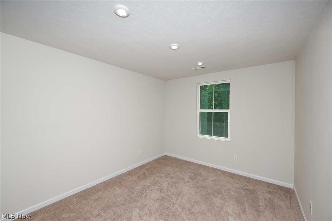 3220 Sunny Brook Drive Property Photo 17