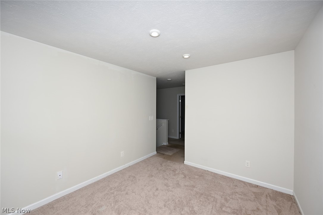 3220 Sunny Brook Drive Property Photo 18