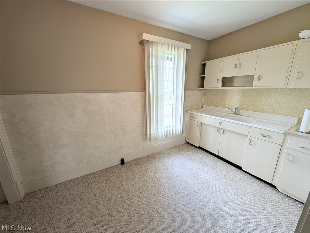 17991 Mahoning Avenue Property Photo 26