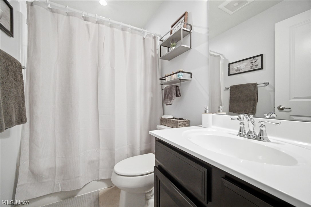 6240 Tyndale Lane Property Photo 30